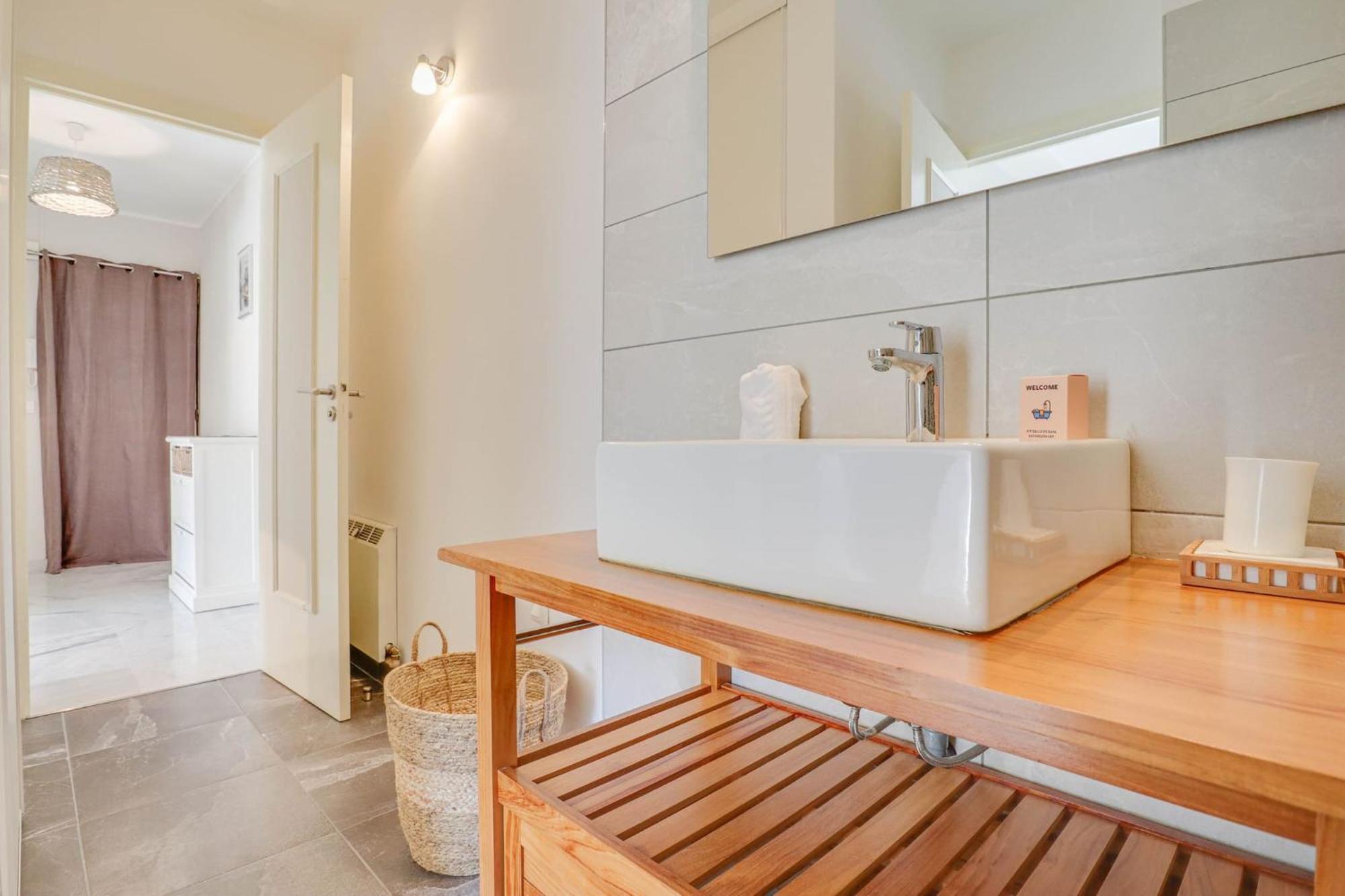 « Les Ligures » Calme, Proche Mer Apartment โรกบรูน-กัป-มาร์แต็ง ภายนอก รูปภาพ